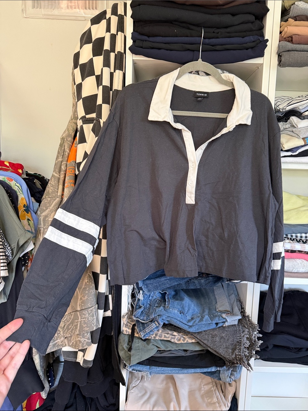 torrid Charcoal & White Cropped Rugby Long sleeve